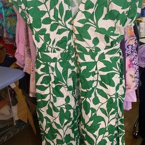 Green Leaf Print Button-Front Dress